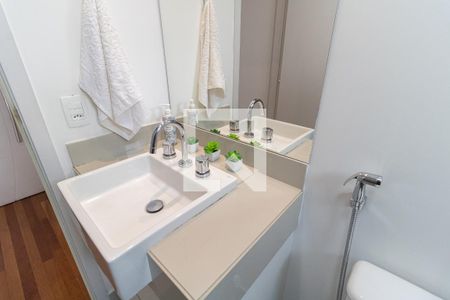 Apartamento à venda com 95m², 2 quartos e 2 vagasBanheiro Social