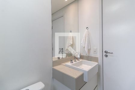 Apartamento à venda com 95m², 2 quartos e 2 vagasBanheiro da Suíte