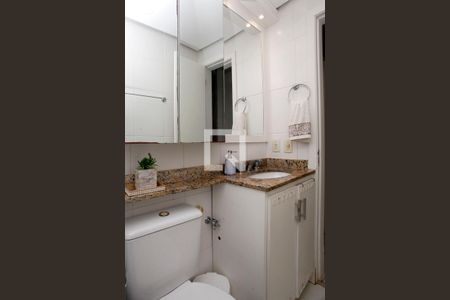 Apartamento à venda com 76m², 3 quartos e 2 vagasBanheiro 1