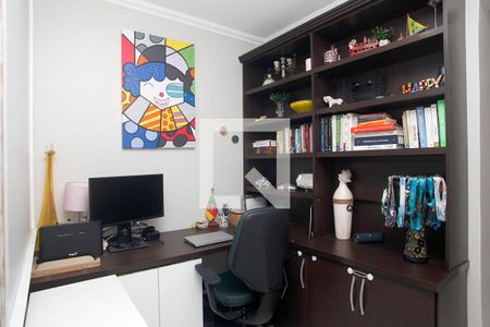 Apartamento à venda com 76m², 3 quartos e 2 vagasEscritório