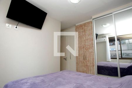 Quarto 1 de apartamento à venda com 3 quartos, 76m² em Santana, Porto Alegre