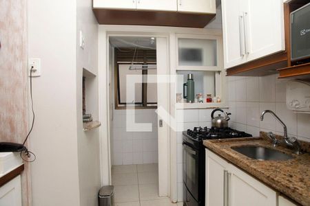 Apartamento à venda com 76m², 3 quartos e 2 vagasCozinha