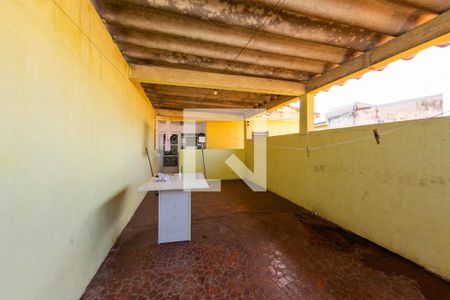 Casa à venda com 325m², 4 quartos e 8 vagasÁrea de Serviço