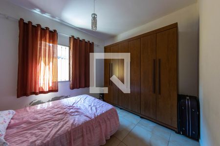 Casa à venda com 325m², 4 quartos e 8 vagasQuarto 2