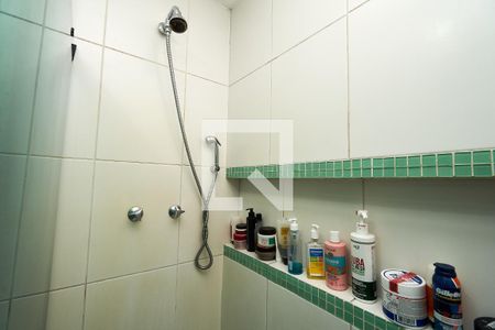 Apartamento à venda com 79m², 2 quartos e 1 vagaBanheiro Suite