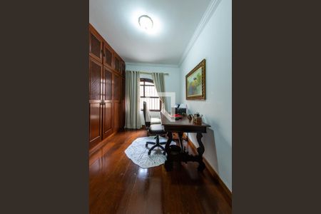 Casa à venda com 240m², 3 quartos e 5 vagasQuarto 2