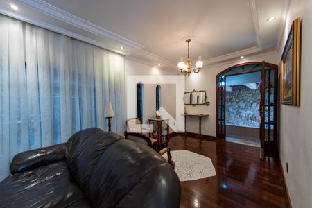 Sala de casa à venda com 3 quartos, 240m² em Jardim Avelino, São Paulo