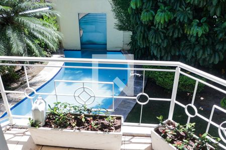 Casa à venda com 500m², 4 quartos e 2 vagasVista da Suíte 4