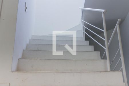 Escada de casa à venda com 4 quartos, 500m² em Barra da Tijuca, Rio de Janeiro