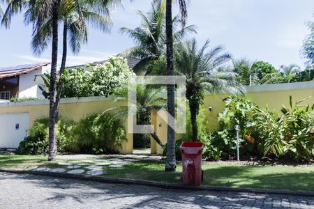 Casa à venda com 500m², 4 quartos e 2 vagasFachada