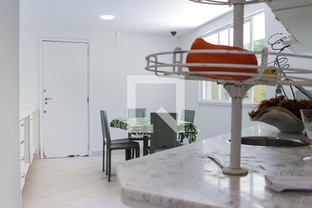 Casa à venda com 500m², 4 quartos e 2 vagasCozinha