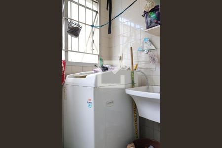 Apartamento à venda com 60m², 2 quartos e 1 vagaÁrea de Serviço