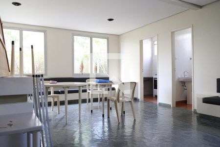 Apartamento à venda com 60m², 2 quartos e 1 vagaÁrea comum