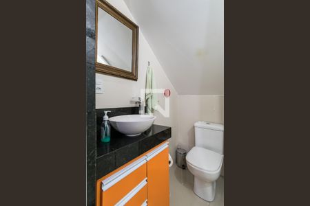 Casa à venda com 250m², 4 quartos e 2 vagasBanheiro da Suíte 2