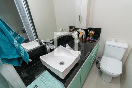 Casa à venda com 250m², 4 quartos e 2 vagasBanheiro da Suíte 1