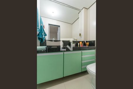 Casa à venda com 250m², 4 quartos e 2 vagasBanheiro da Suíte 1