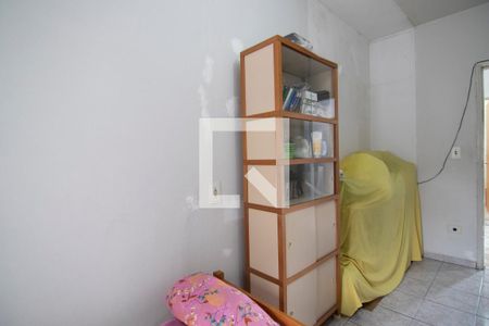 Casa à venda com 220m², 3 quartos e 5 vagas Casa à venda com 220m², 3 quartos e 5 vagasQuarto 2