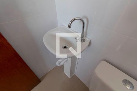 Apartamento à venda com 39m², 2 quartos e sem vaga Apartamento à venda com 39m², 2 quartos e sem vagaBanheiro