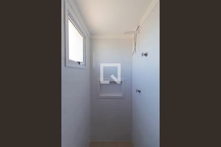 Apartamento à venda com 39m², 2 quartos e sem vaga Apartamento à venda com 39m², 2 quartos e sem vagaBanheiro