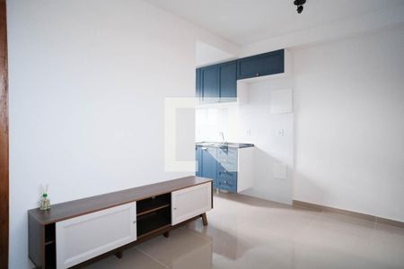 Sala de apartamento para alugar com 2 quartos, 40m² em Vila Guilhermina, São Paulo