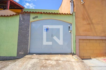 Casa à venda com 152m², 2 quartos e 1 vagaFachada