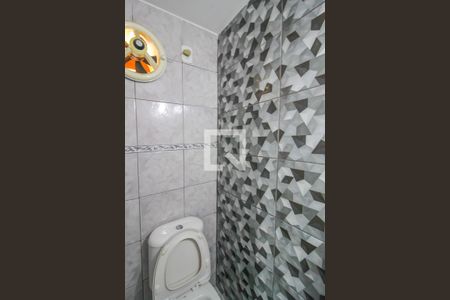 Casa à venda com 152m², 2 quartos e 1 vagaLavabo