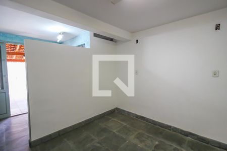 Casa à venda com 152m², 2 quartos e 1 vagaEscritório