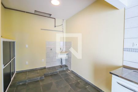 Casa à venda com 152m², 2 quartos e 1 vagaÁrea de Serviço