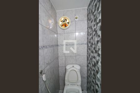 Casa à venda com 152m², 2 quartos e 1 vagaLavabo