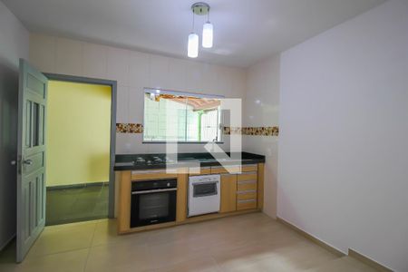 Casa à venda com 152m², 2 quartos e 1 vagaCozinha