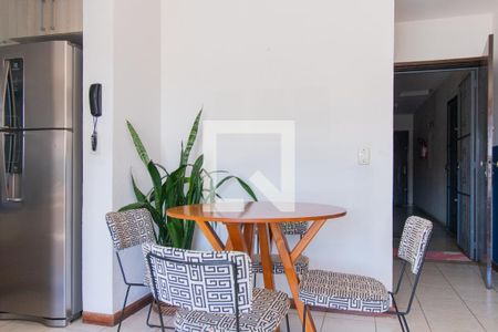 Sala de apartamento para alugar com 1 quarto, 45m² em Jardim Botânico, Porto Alegre