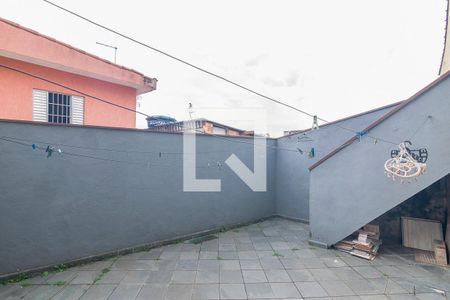 Casa para alugar com 70m², 1 quarto e 1 vagaQuintal