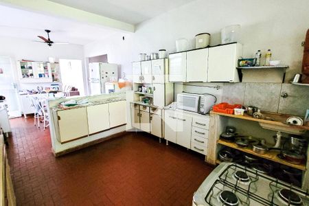 Casa à venda com 139m², 3 quartos e 3 vagasCozinha