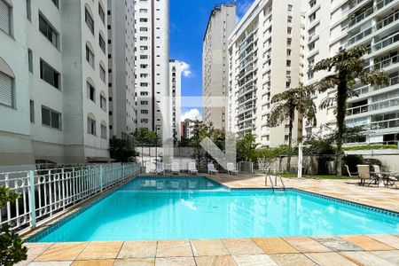 Apartamento à venda com 79m², 3 quartos e 1 vagaPiscina