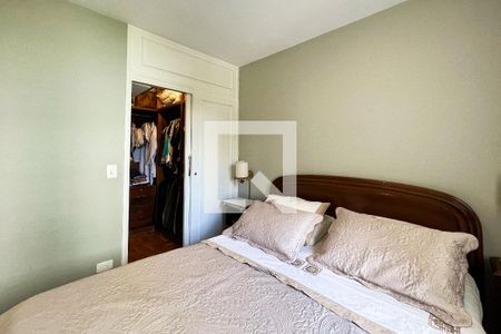 Suíte de apartamento à venda com 3 quartos, 79m² em Vila Nova Conceição, São Paulo