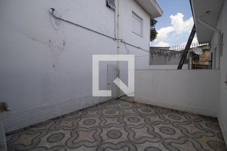 Casa para alugar com 52m², 1 quarto e sem vagaQuintal