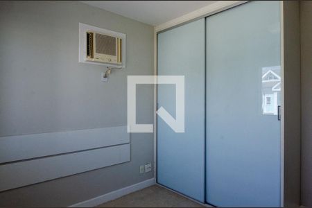 Casa de condomínio para alugar com 250m², 5 quartos e 3 vagas Casa de condomínio para alugar com 250m², 5 quartos e 3 vagasQuarto