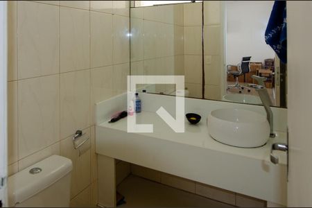 Casa de condomínio para alugar com 250m², 5 quartos e 3 vagas Casa de condomínio para alugar com 250m², 5 quartos e 3 vagasBanheiro
