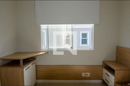Casa de condomínio para alugar com 250m², 5 quartos e 3 vagas Casa de condomínio para alugar com 250m², 5 quartos e 3 vagasQuarto