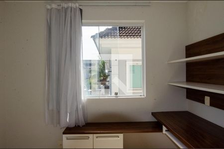 Casa de condomínio para alugar com 250m², 5 quartos e 3 vagas Casa de condomínio para alugar com 250m², 5 quartos e 3 vagasQuarto