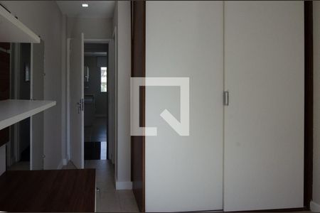 Casa de condomínio para alugar com 250m², 5 quartos e 3 vagas Casa de condomínio para alugar com 250m², 5 quartos e 3 vagasQuarto