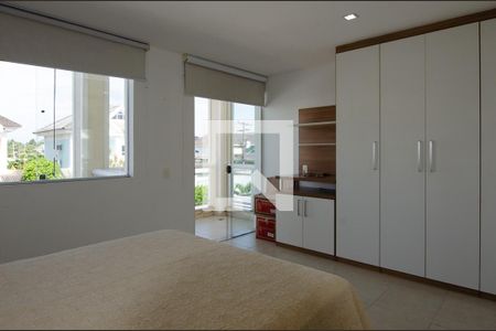 Casa de condomínio para alugar com 250m², 5 quartos e 3 vagas Casa de condomínio para alugar com 250m², 5 quartos e 3 vagasQuarto