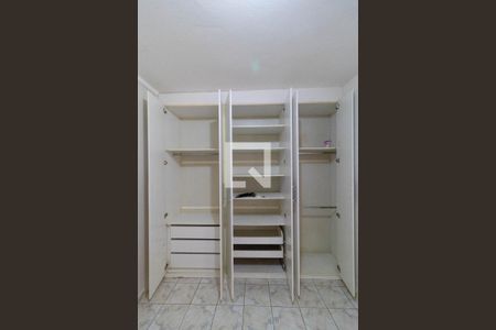 Apartamento à venda com 55m², 1 quarto e sem vaga Apartamento à venda com 55m², 1 quarto e sem vagaQuarto - Armário