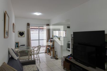 Casa de condomínio à venda com 86m², 3 quartos e 1 vaga Casa de condomínio à venda com 86m², 3 quartos e 1 vagaSala