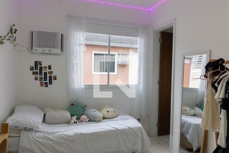 Casa de condomínio à venda com 86m², 3 quartos e 1 vaga Casa de condomínio à venda com 86m², 3 quartos e 1 vagaSuíte