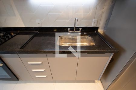 Sala e cozinha de apartamento à venda com 2 quartos, 50m² em Centro, Osasco