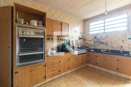 Casa à venda com 80m², 2 quartos e 3 vagas Casa à venda com 80m², 2 quartos e 3 vagasCozinha