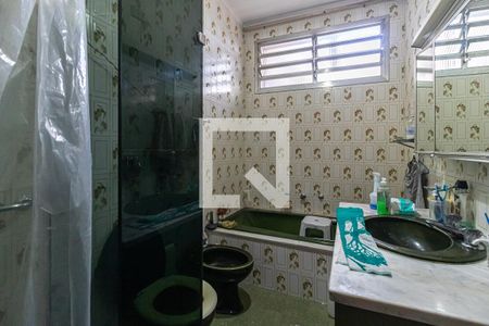 Casa à venda com 80m², 2 quartos e 3 vagas Casa à venda com 80m², 2 quartos e 3 vagasBanheiro Social