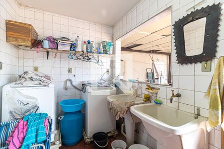 Casa à venda com 80m², 2 quartos e 3 vagas Casa à venda com 80m², 2 quartos e 3 vagasÁrea de Serviço