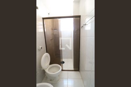 Apartamento à venda com 70m², 2 quartos e 1 vaga Apartamento à venda com 70m², 2 quartos e 1 vagaBanheiro